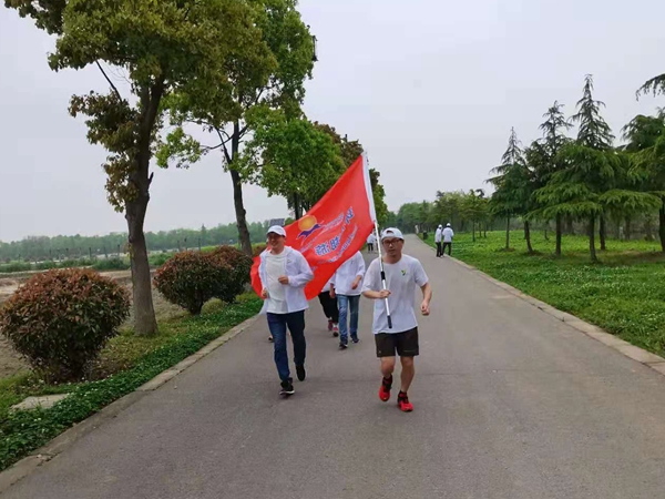 苏州凯佰乐10公里-环澄湖游.jpg