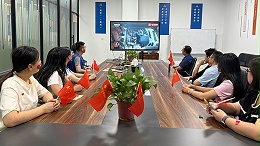 凯佰乐全体同仁观看九三阅兵：以工匠精神向中国力量致敬!